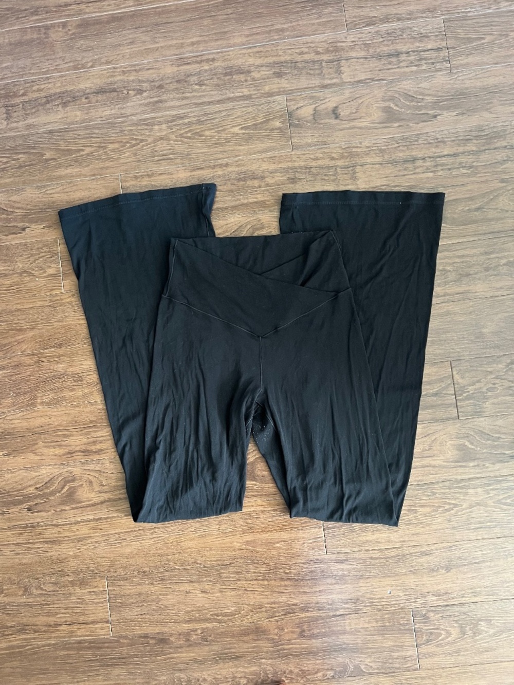 Aerie Offline by Real Me Black Crossover Flare Leggings - Size LARGE